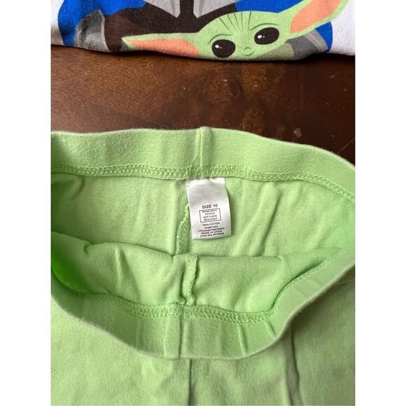 Star Wars Mandalorian and Grogu PJs - Picture 10 of 10